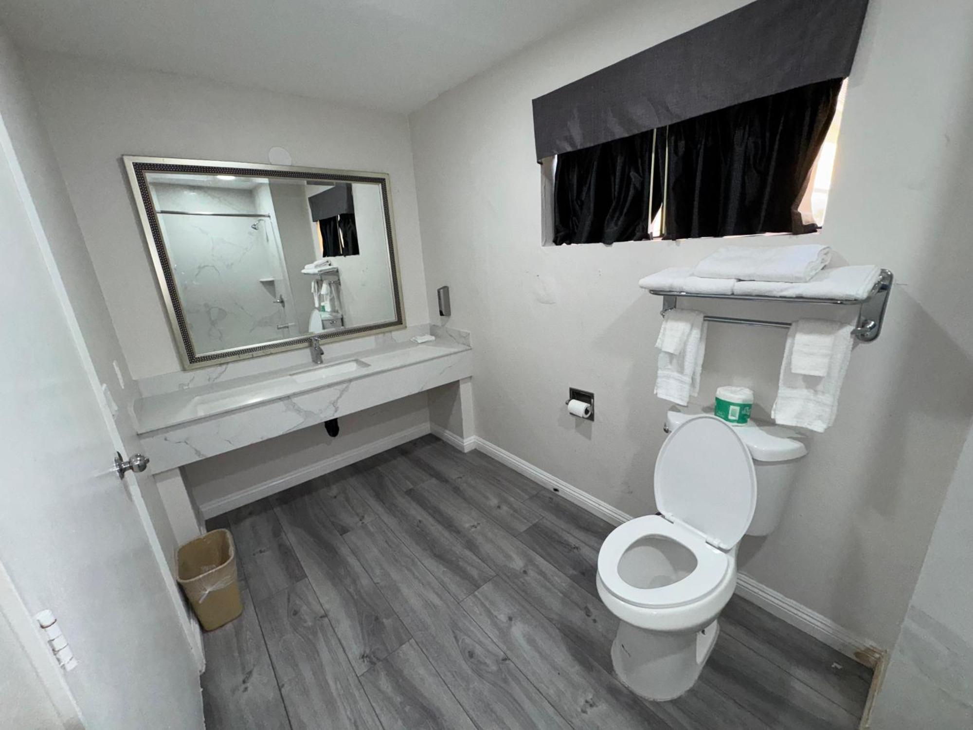 Five Star Inn West Covina Eksteriør billede